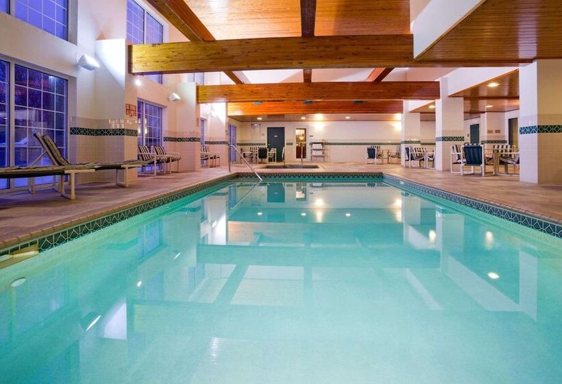 فندق Country Inn & Suites Rochester South Mayo Clinic
