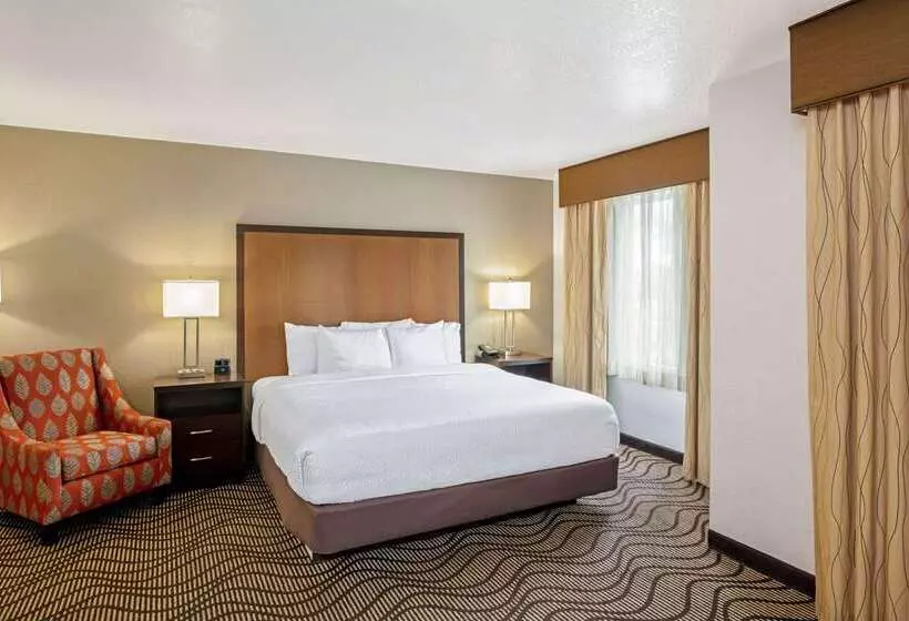 ホテル La Quinta By Wyndham Las Vegas Redrock/summerlin