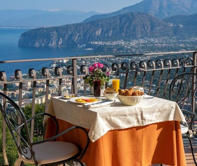 فندق La Vue D'or