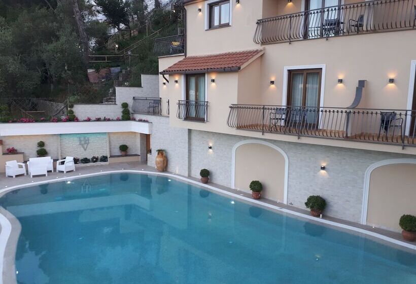 فندق La Vue D'or