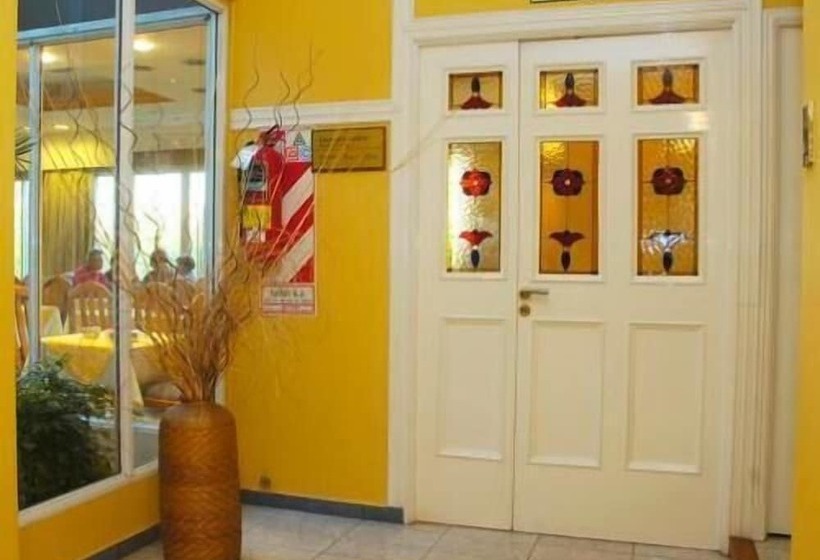 בית מלון כפרי Provincial