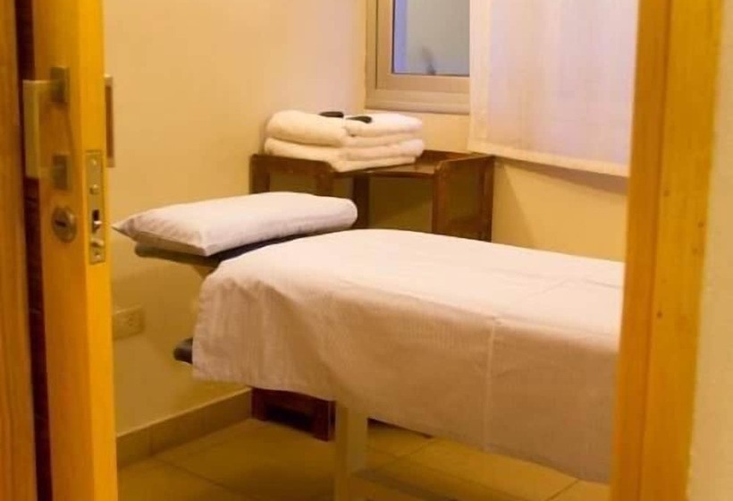 בית מלון כפרי Provincial