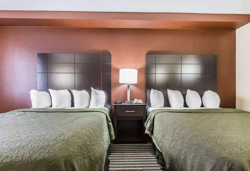 호텔 Quality Inn Mount Vernon, Il