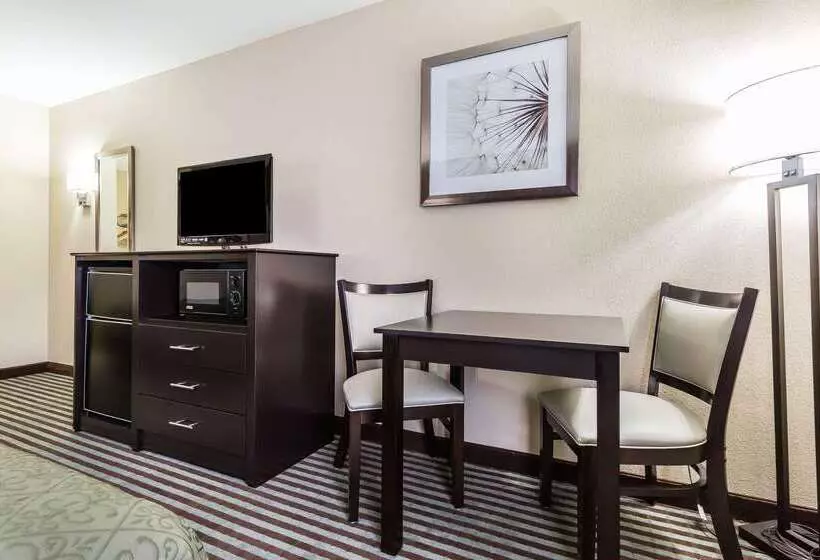 호텔 Quality Inn Mount Vernon, Il