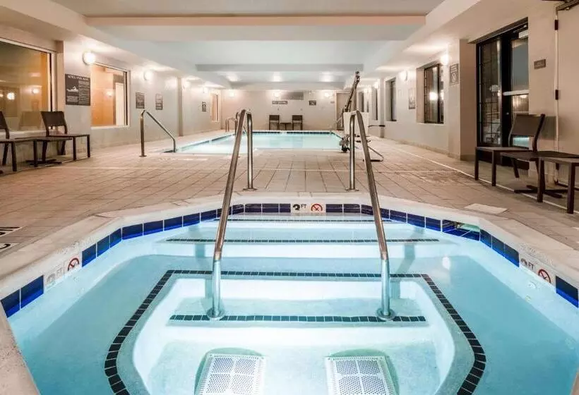 هتل Residence Inn By Marriott Chicago Oak Brook