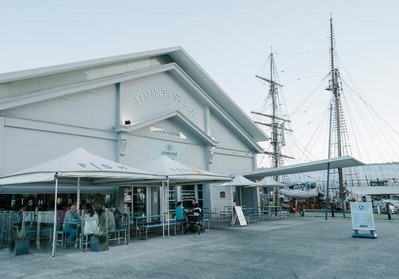 Hotel Somerset On The Pier Hobart