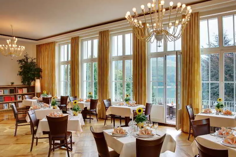 Welcome Hotel Meschede Hennesee