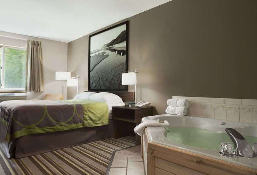 Motelli Super 8 By Wyndham Manistee