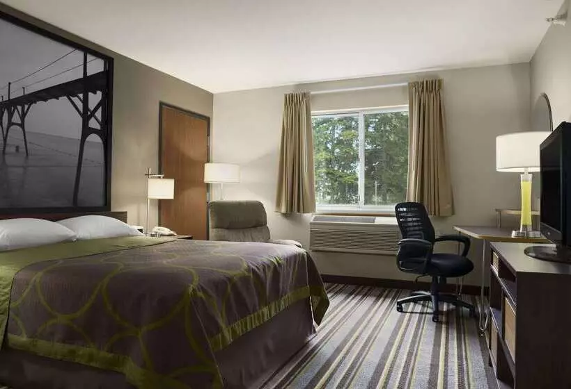 מוטל Super 8 By Wyndham Manistee