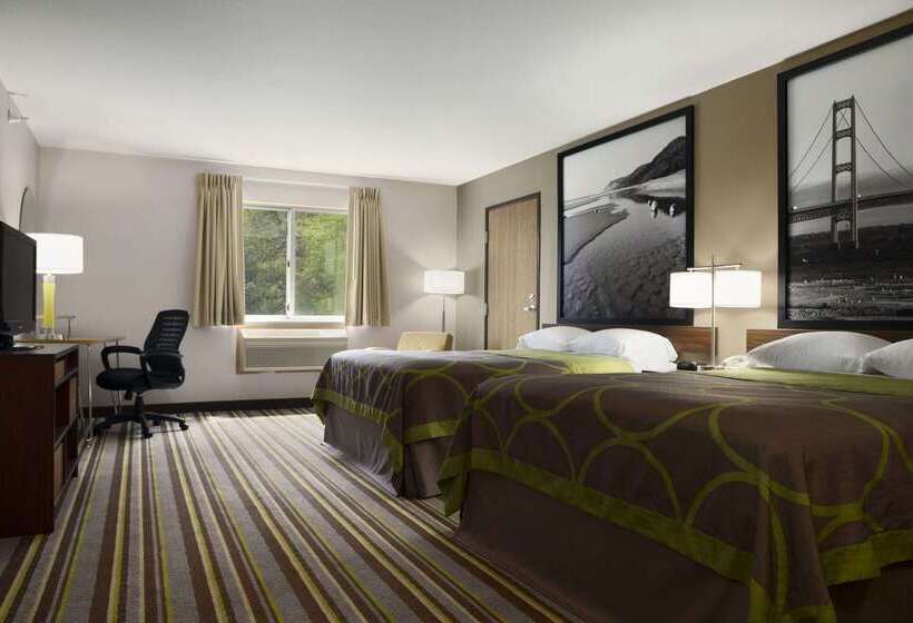 Motelli Super 8 By Wyndham Manistee