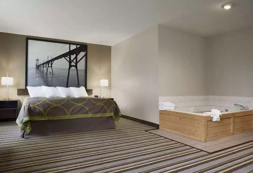 מוטל Super 8 By Wyndham Manistee