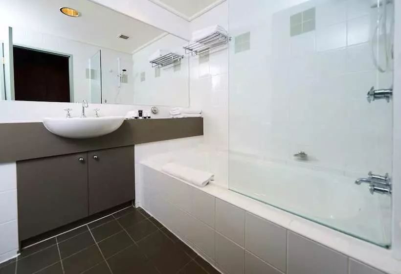 Mt Buller Chalet Hotel & Suites