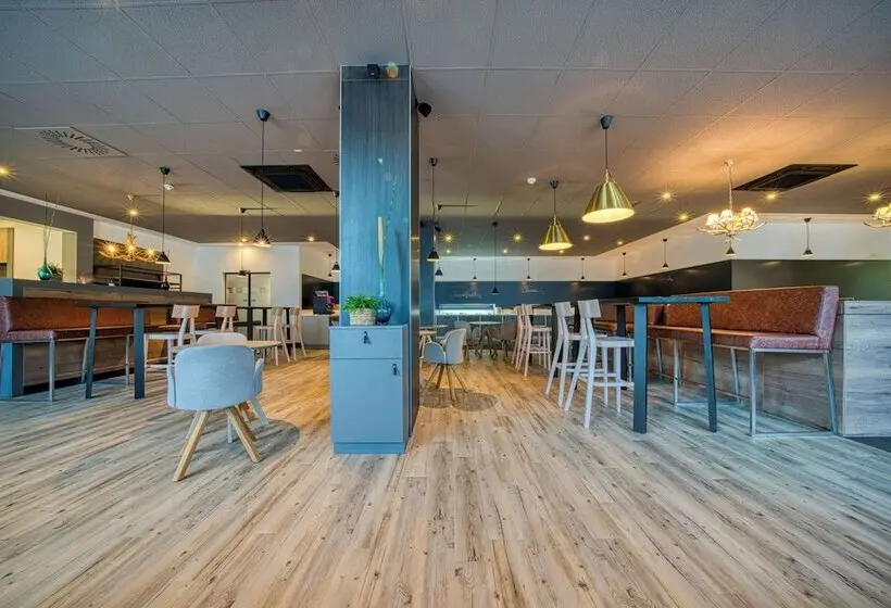 هتل PLAZA INN Salzburg Messe