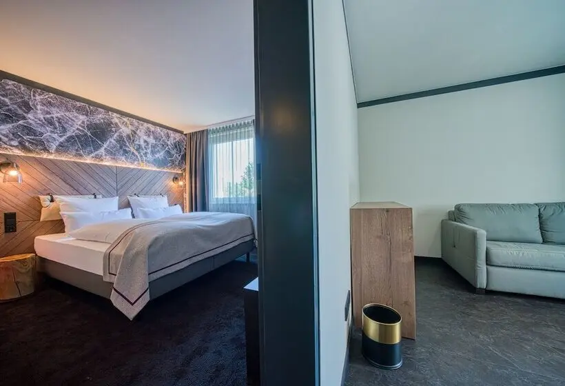 هتل PLAZA INN Salzburg Messe