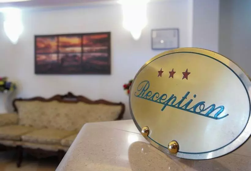 هتل Alla Giustizia