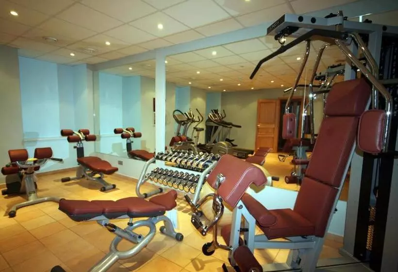 فندق Caesar Prague