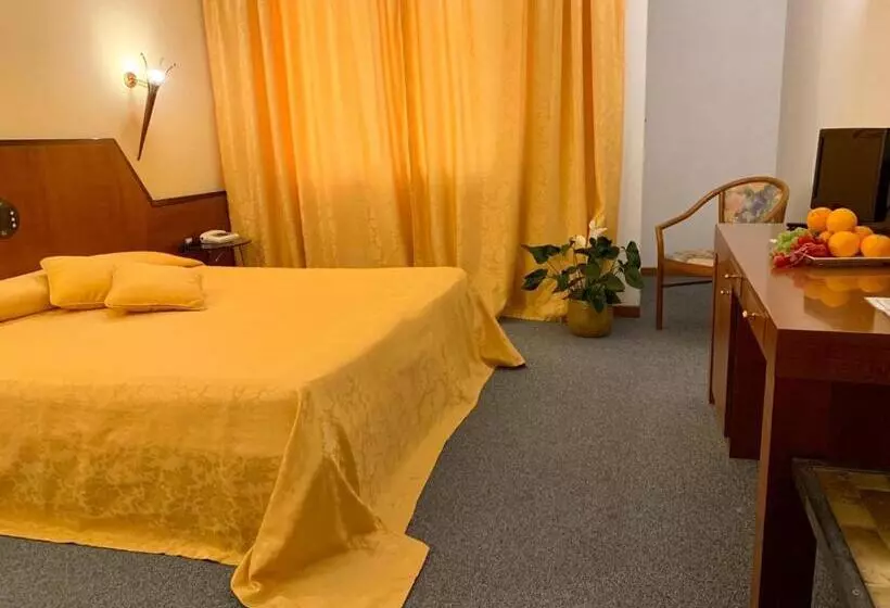 ホテル Cangrande Di Soave