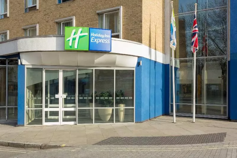 酒店 Holiday Inn Express Earls Court, An Ihg