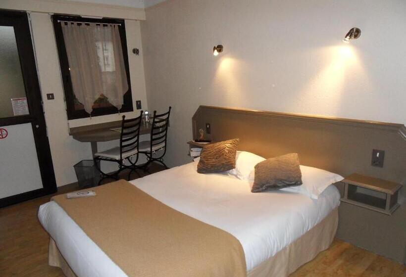 ホテル Hôtel La Tour Des Anglais