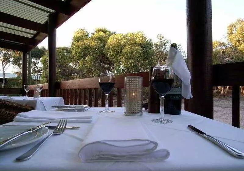 Отель Ki Wilderness Retreat