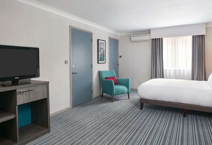 酒店 Leonardo East Midland Airport