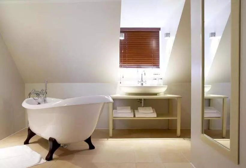 هتل Merchants House