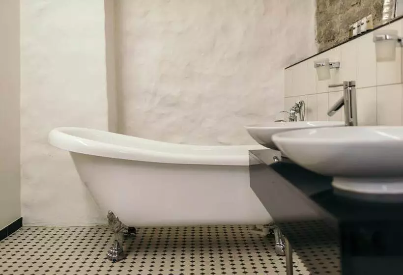 هتل Merchants House