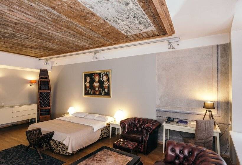 هتل Merchants House