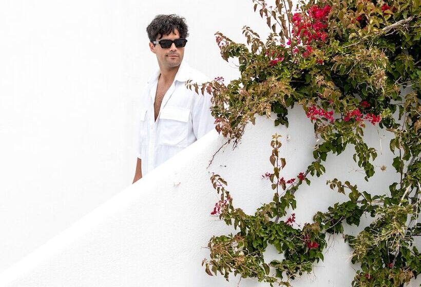 هتل Mykonos Bay Resort & Villas