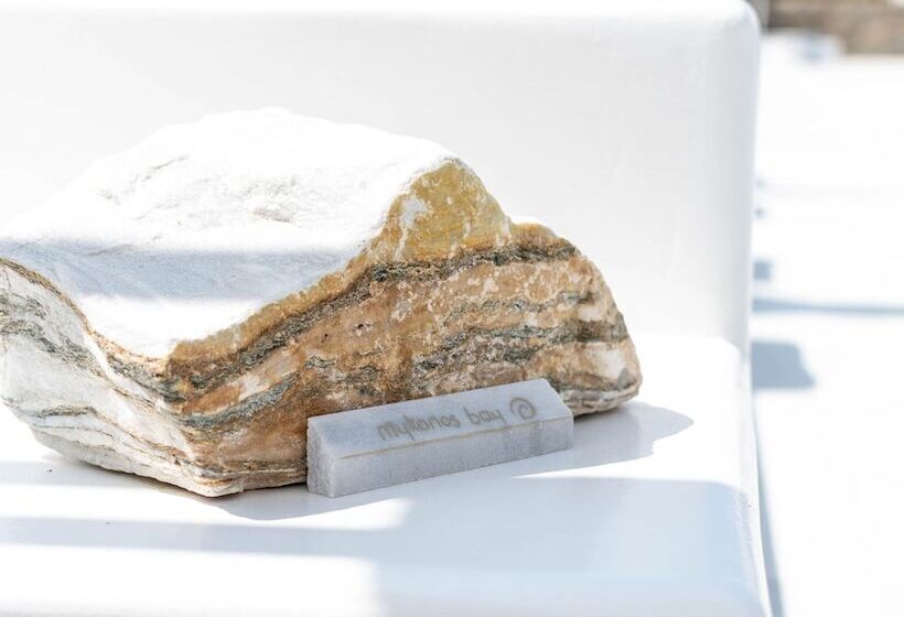 هتل Mykonos Bay Resort & Villas