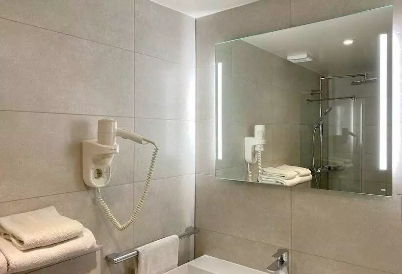 Xo Hotels City Centre