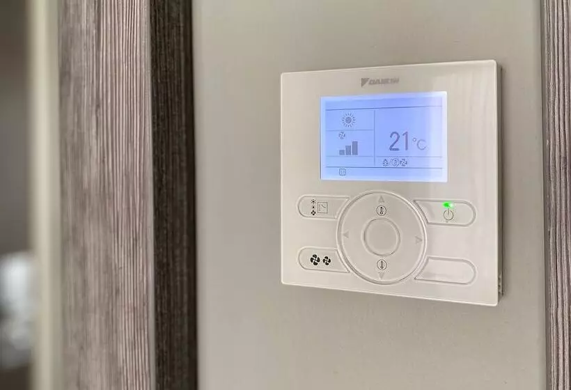 Xo Hotels City Centre