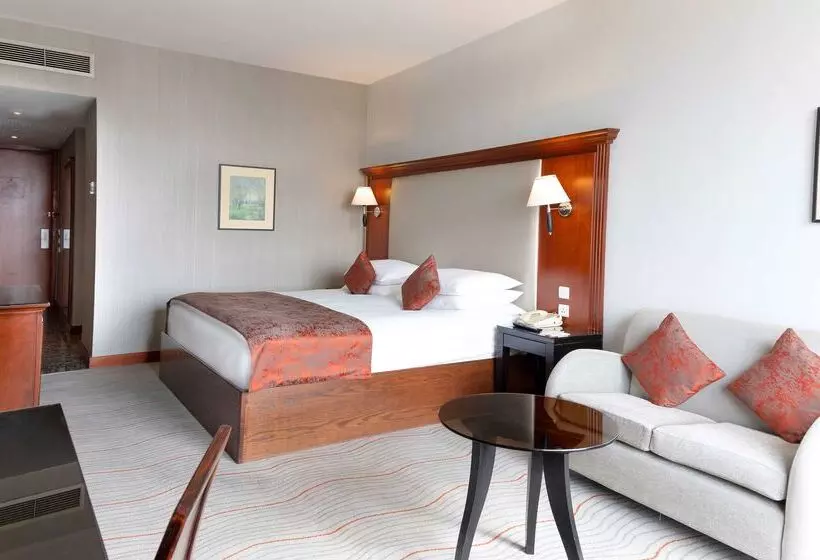 هتل Signia By Hilton Amman