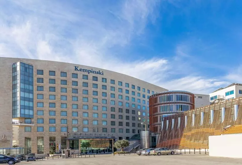 هتل Signia By Hilton Amman