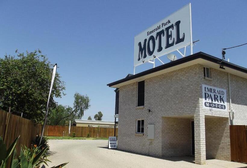 Emerald Park Motel
