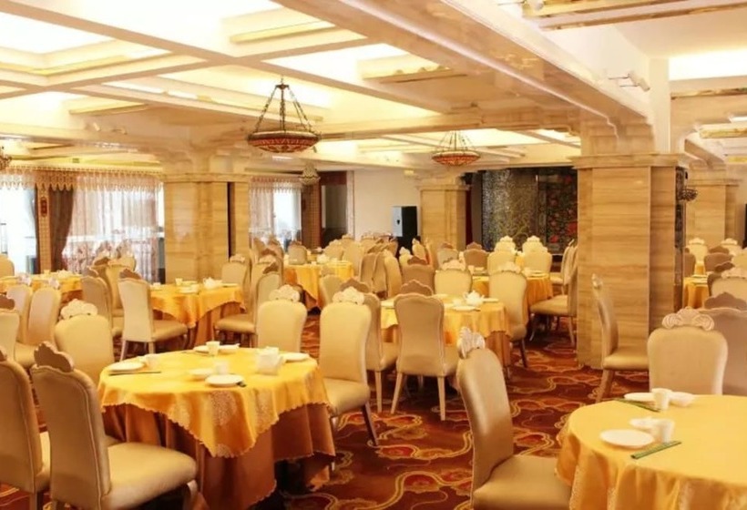 Отель Zhuhai Asian Star