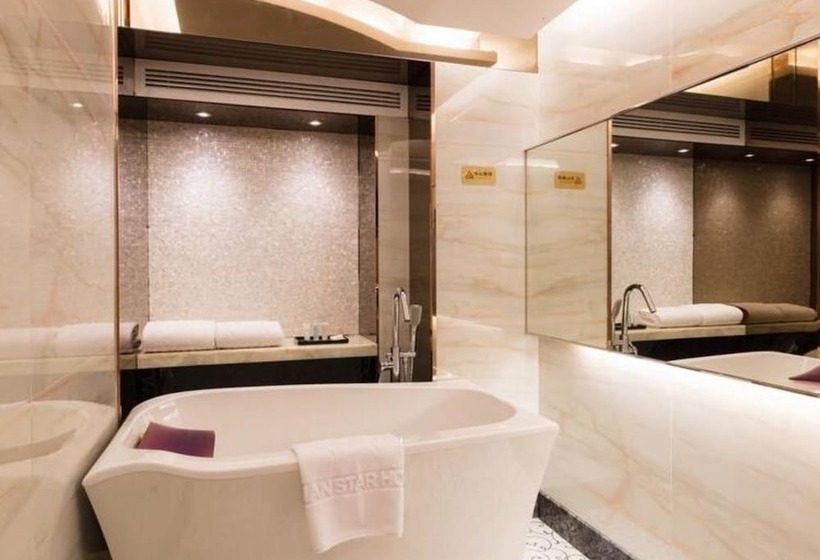 Отель Zhuhai Asian Star