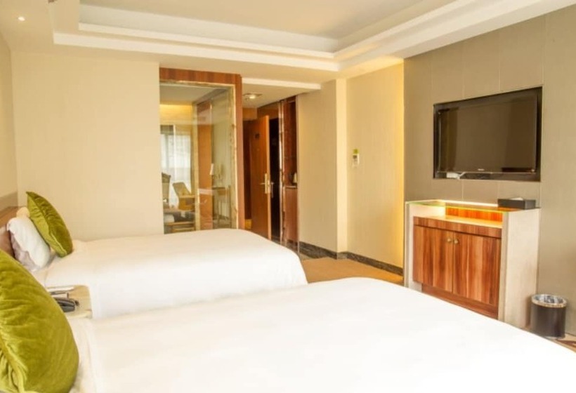 Отель Zhuhai Asian Star