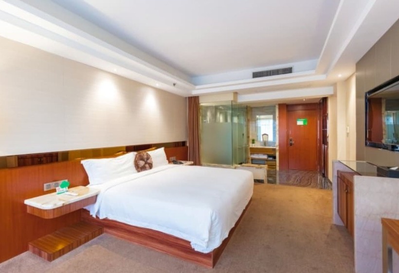 Отель Zhuhai Asian Star