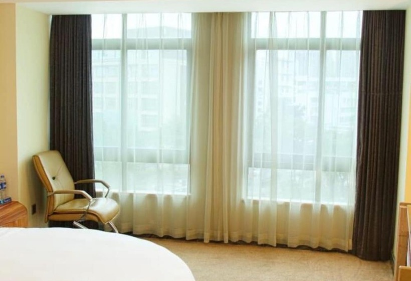 Отель Zhuhai Asian Star