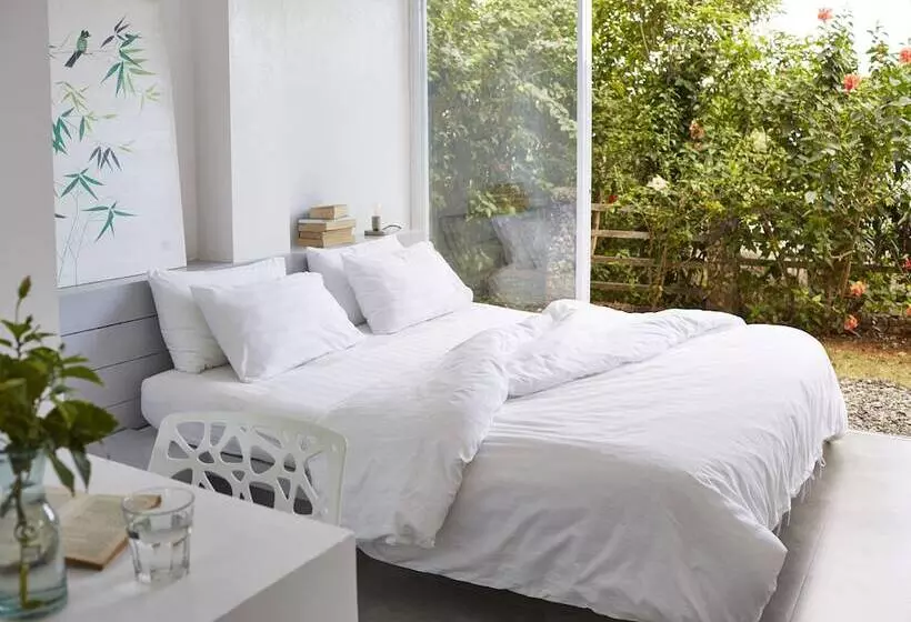 ホテル Diniview Villas