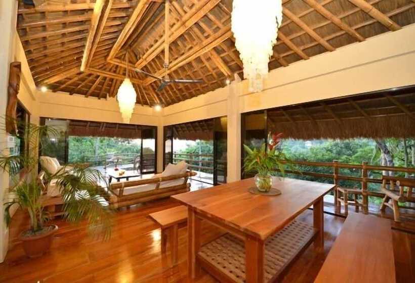 Hotel Diniview Villas