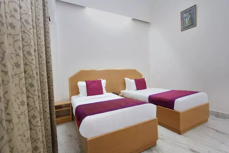 Hotelli Sai Rennaissance By Oyo Rooms