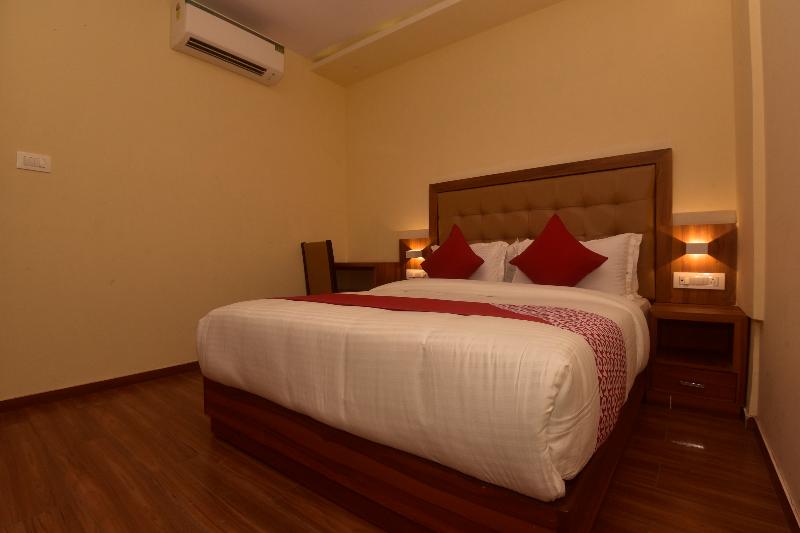 Art Mumbai Airport Hotel By Oyo Rooms