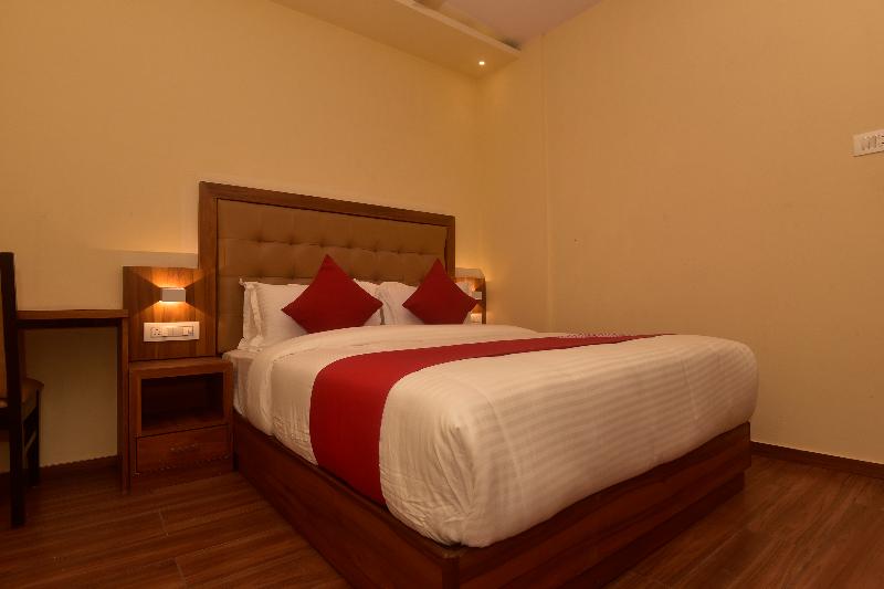 Art Mumbai Airport Hotel By Oyo Rooms