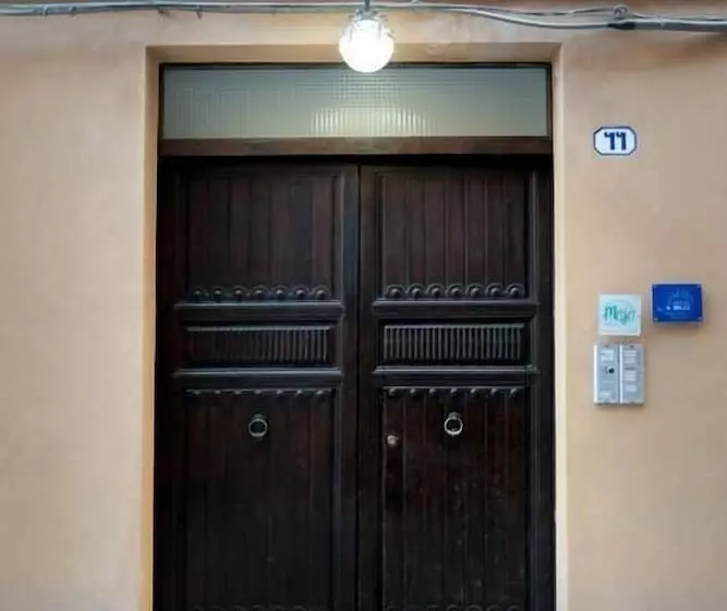 ベッドアンドブレックファースト Mojocohouse