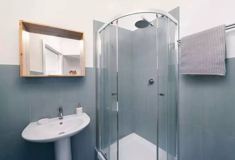 ベッドアンドブレックファースト Mojocohouse