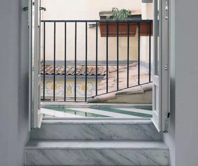 ベッドアンドブレックファースト Mojocohouse