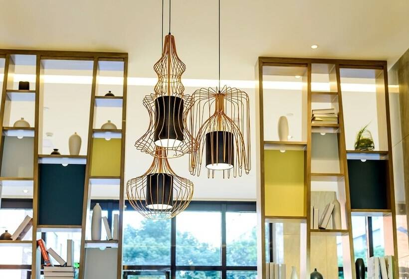 Echarm Hotel Nanning Qingxiu Mountain