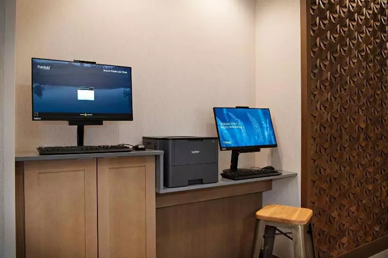 ホテル Fairfield Inn & Suites By Marriott Dayton North